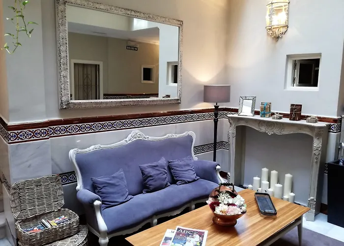 Le Petit Paris Hotel Seville